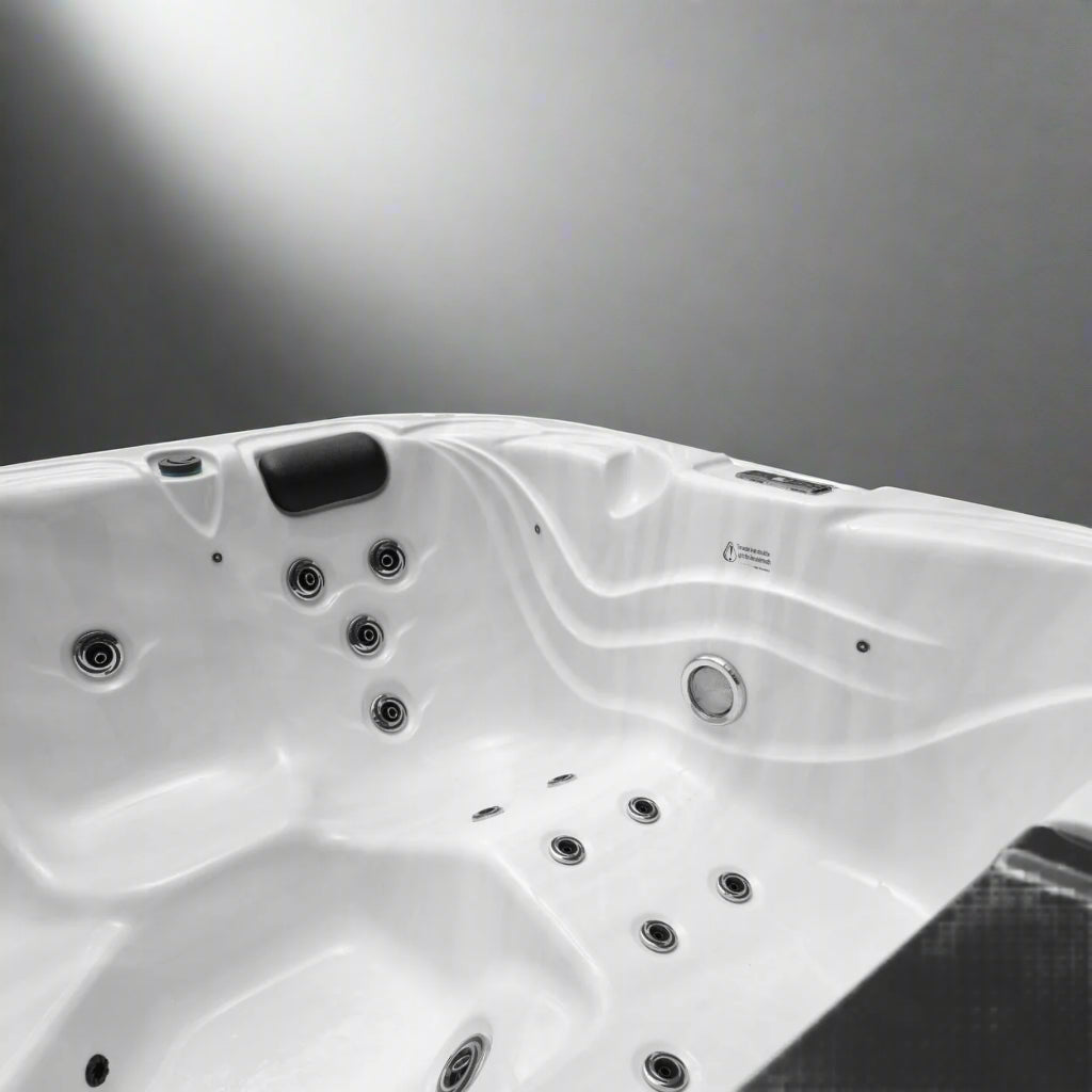 Retreat Plus hot tub