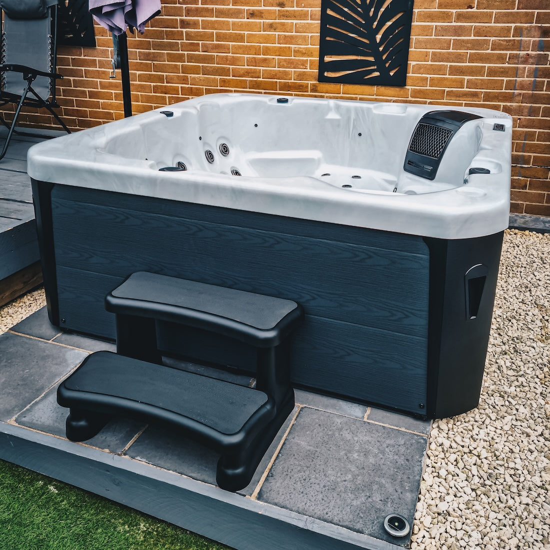 Azure by H2O Hot Tubs
