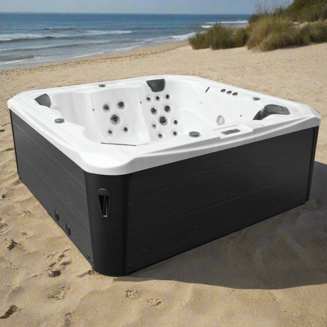 Large hot tub for sale