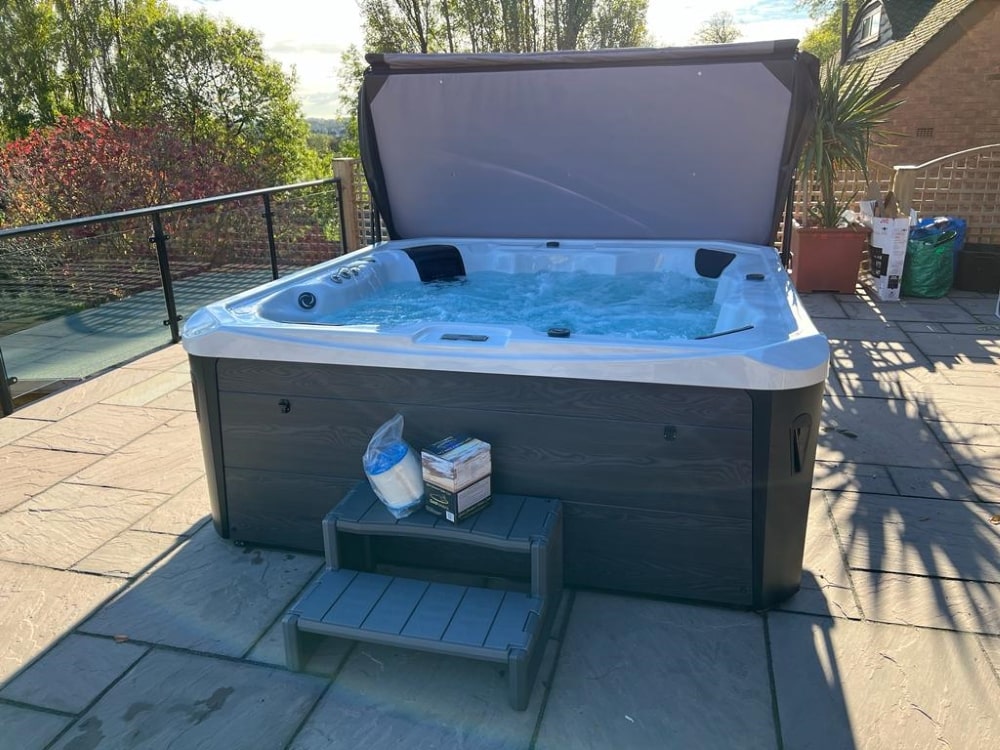 Beginners Guide To Hot Tub Ownership