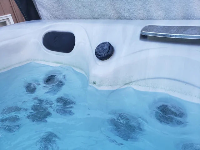 How to Clean and Prevent The Scum Ring Around a Hot Tub