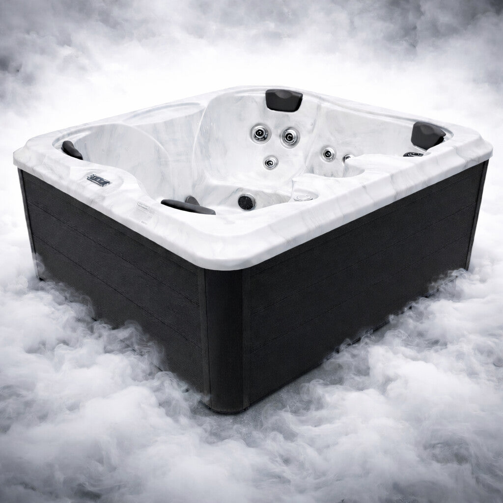 2000 Series hot tub by H2O Hot Tubs