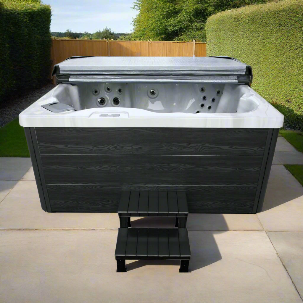 2500 Series hot tub