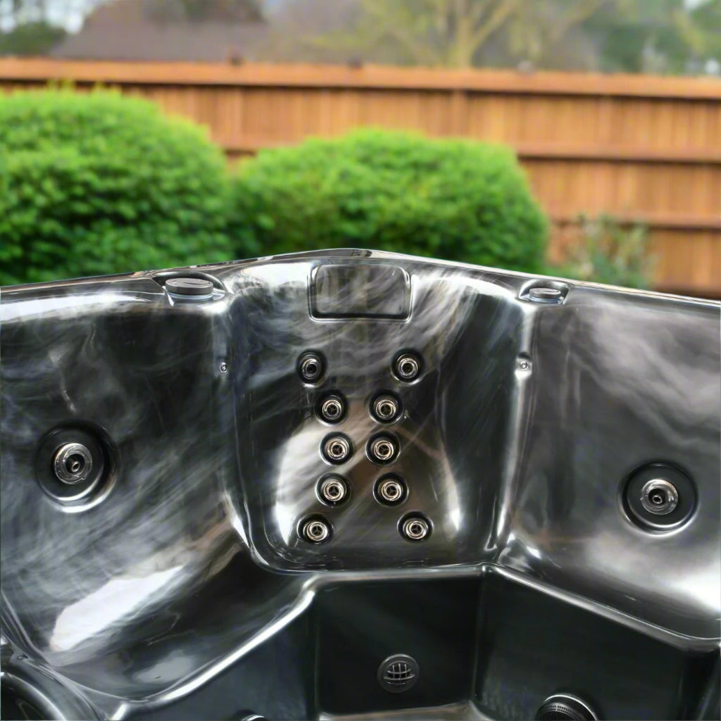 2500 Series hot tub