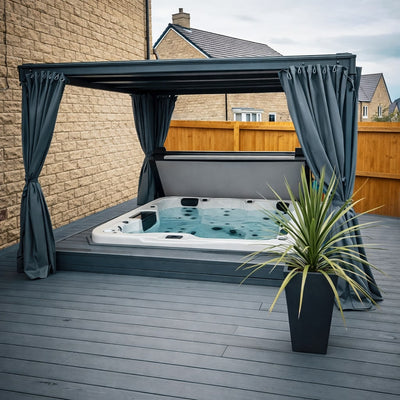 4500 Series hot tub by H2O Hot Tubs
