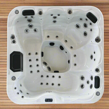 4500 Series hot tub for sale
