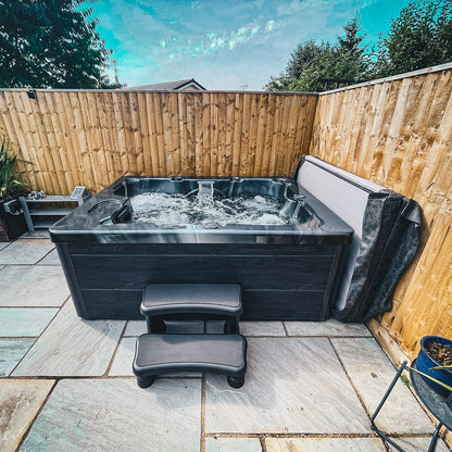 Small hot tub in a garden