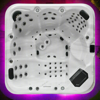 6000 Series hot tub