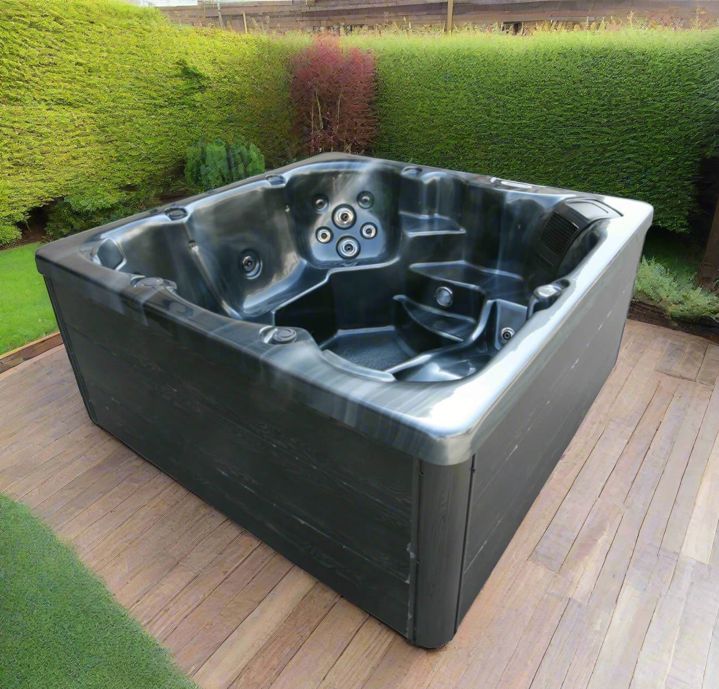 2500 Series hot tub