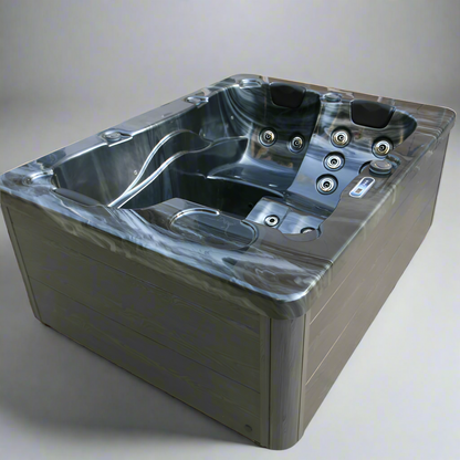 500 Series (13A Plug & Play) by H2O Hot Tubs