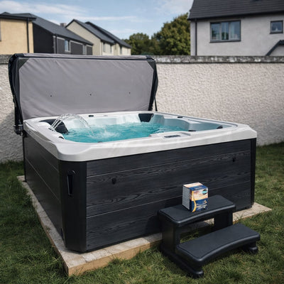 Retreat Bay XL hot tub