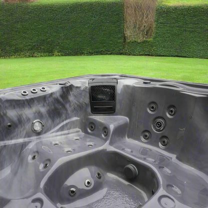 Vortex hot tub