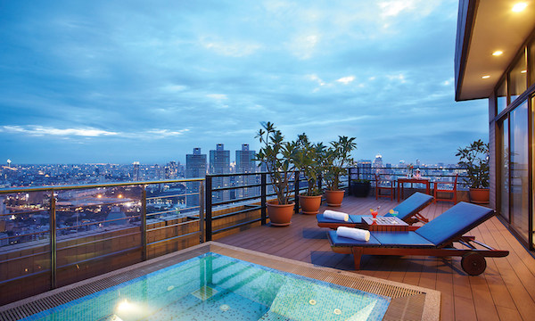 hot tub penthouse view